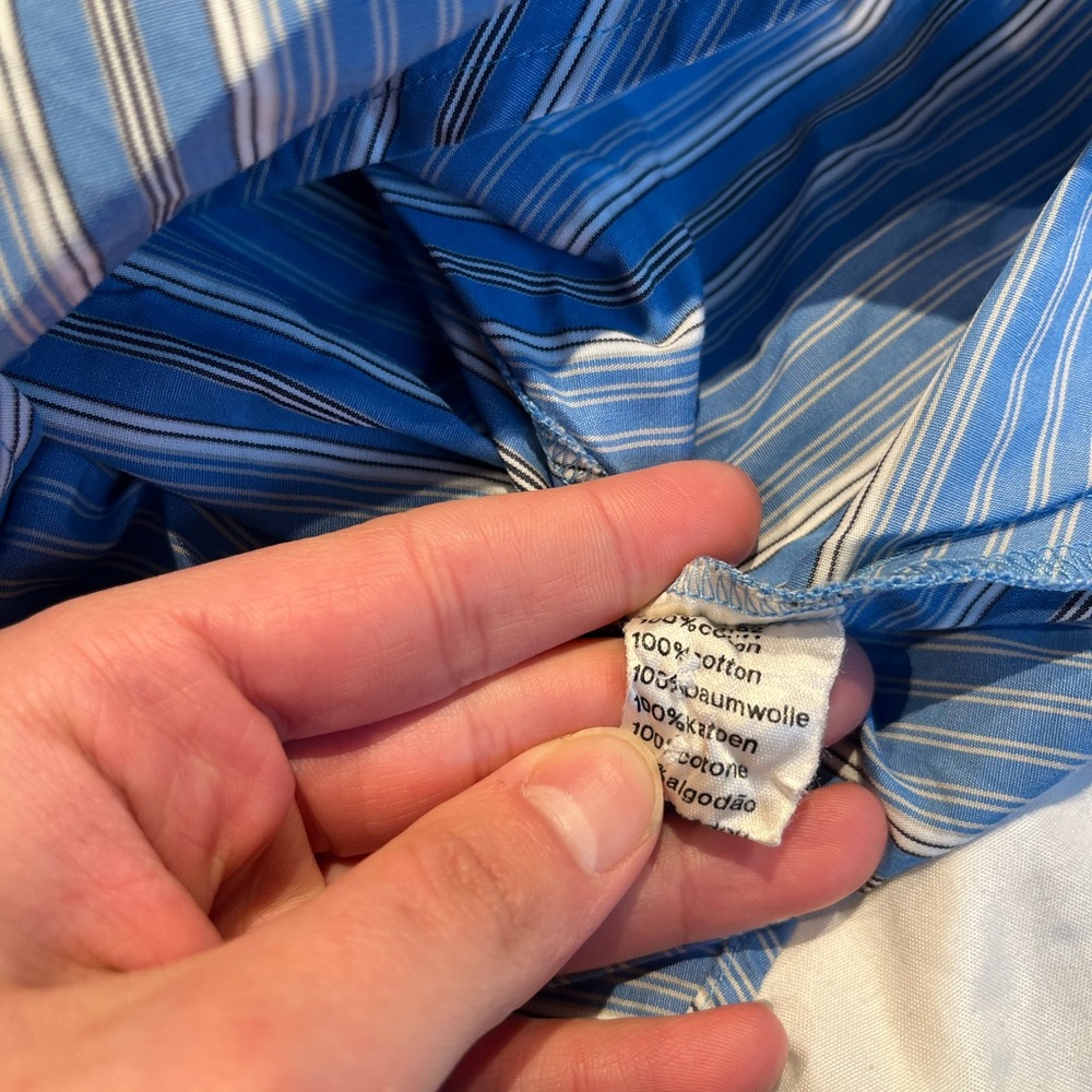 Lacoste Dress shirt XL - Picture 4 of 5